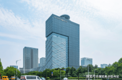 <b>开辟商取物业团队：由英飞特电子（杭州）股份</b>